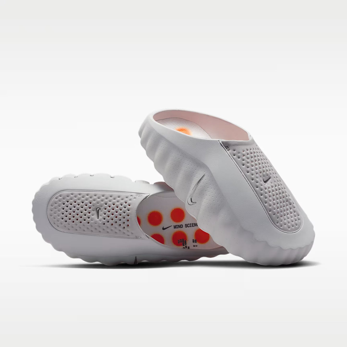Nike Mind 001